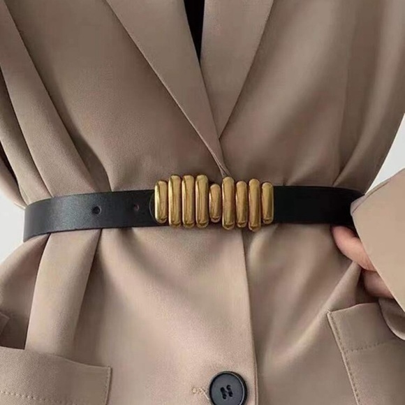 Vicky Skinny Black Gold Belt New 🔥🔥🔥 - Picture 1 of 3